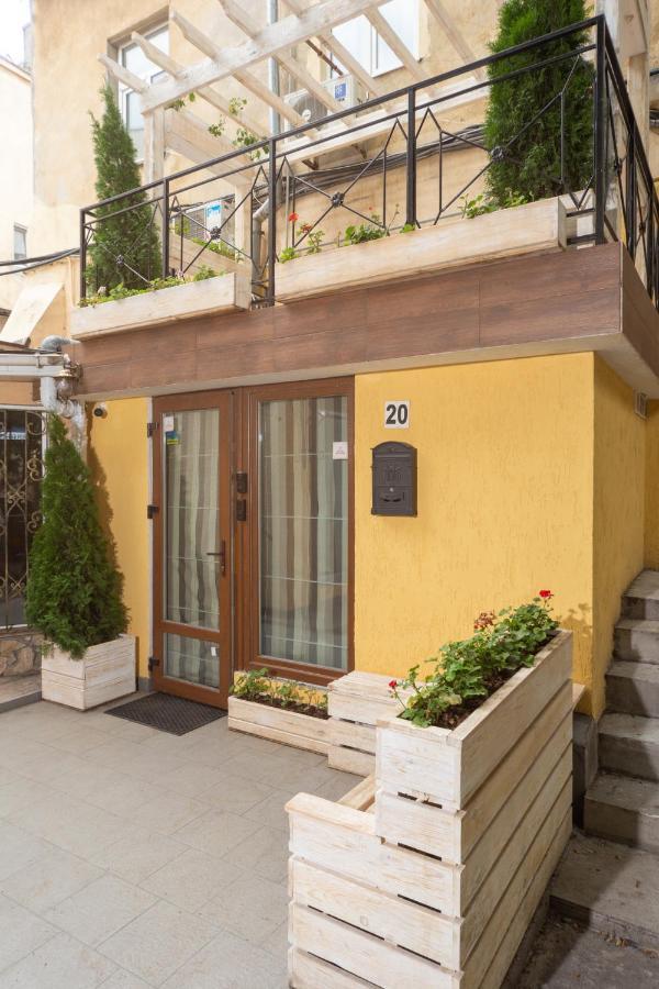 Трирівневий Лофт Із Спальнею-Укриттям Self Check-In 247 Odesa Exterior photo